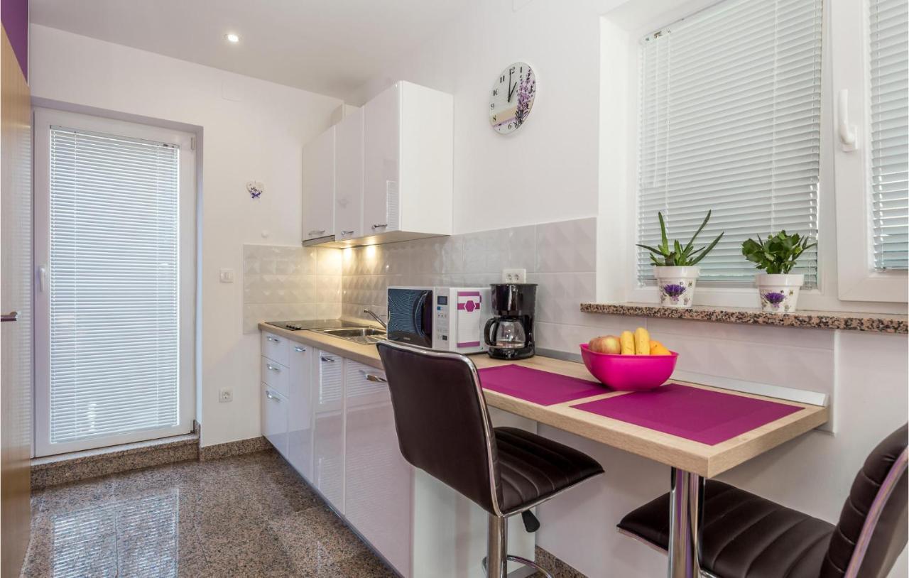 Nice Apartment In Rukavac With Kitchen Dış mekan fotoğraf